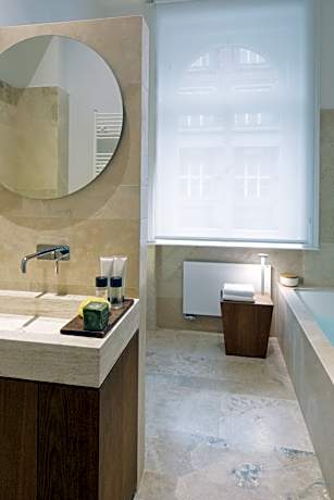 DOUBLE LUXURY SUPERIOR