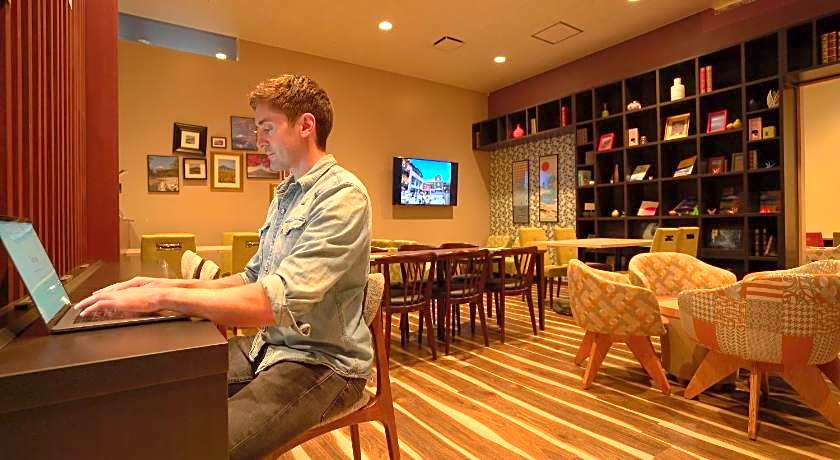 Cabin & Lounge Highland Station Inn Capsule Hotel