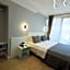 Midis Otel