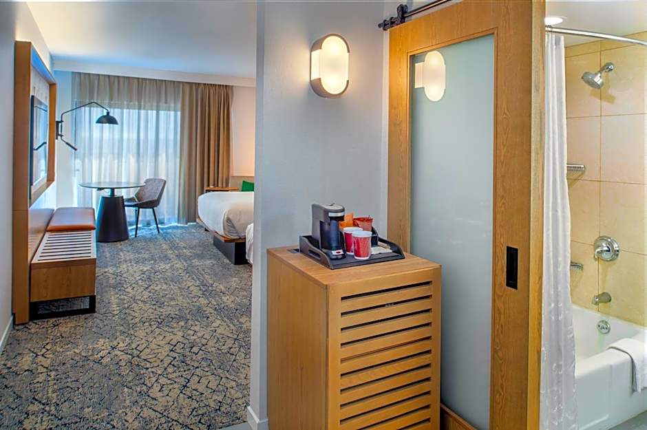 Sheraton Westport Plaza Hotel St. Louis