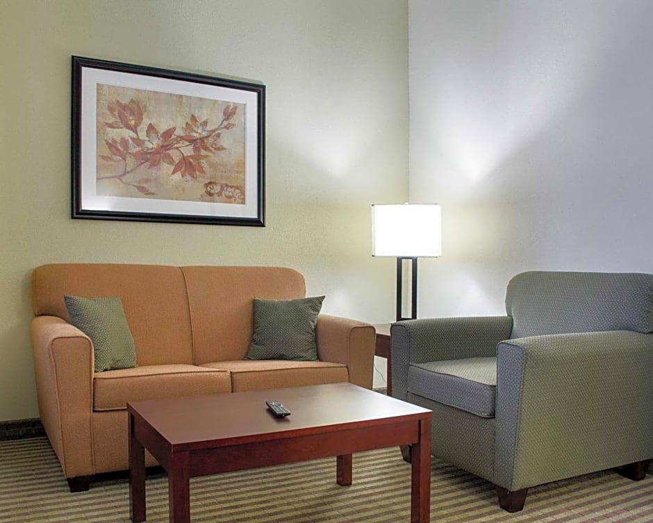 Comfort Suites Greenwood