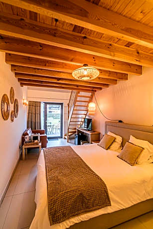 Quadruple Room with Garden View