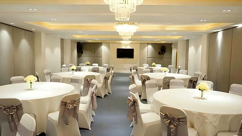 TARIS ART HOTEL PHRAE