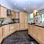 Ladera Retreat Lodges