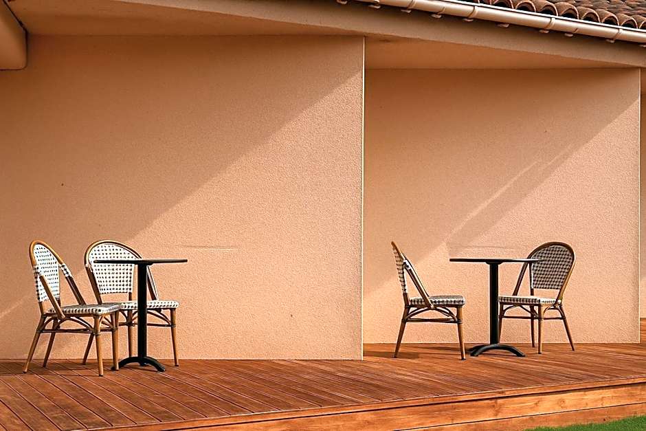 Golden Tulip Avignon Le Paradou