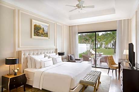 Three-Bedroom Villa with Garden View and Private Pool