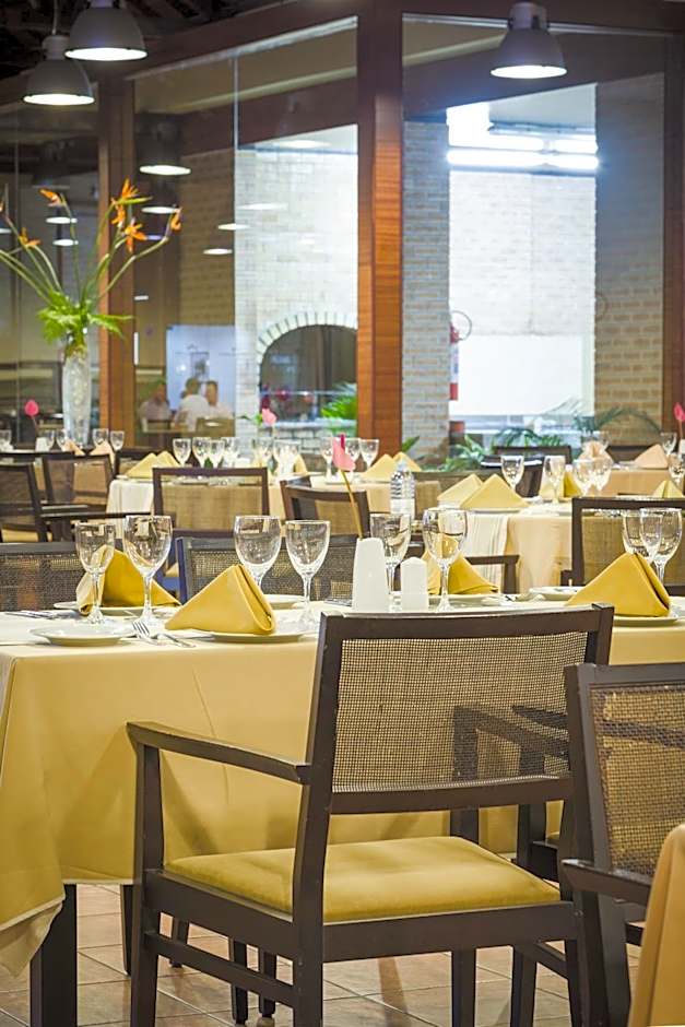 Montebelo Indy Maputo Congress Hotel