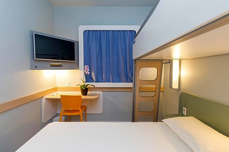 Ibis Budget Blumenau