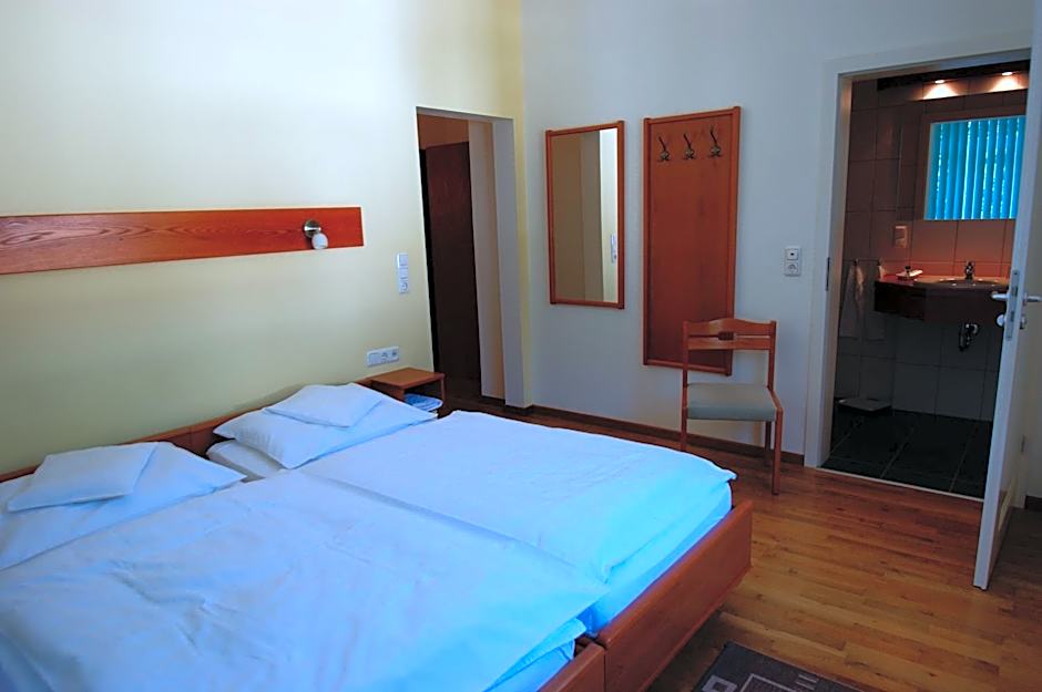 Zdjęcie 1 z 17 — Junior Suite