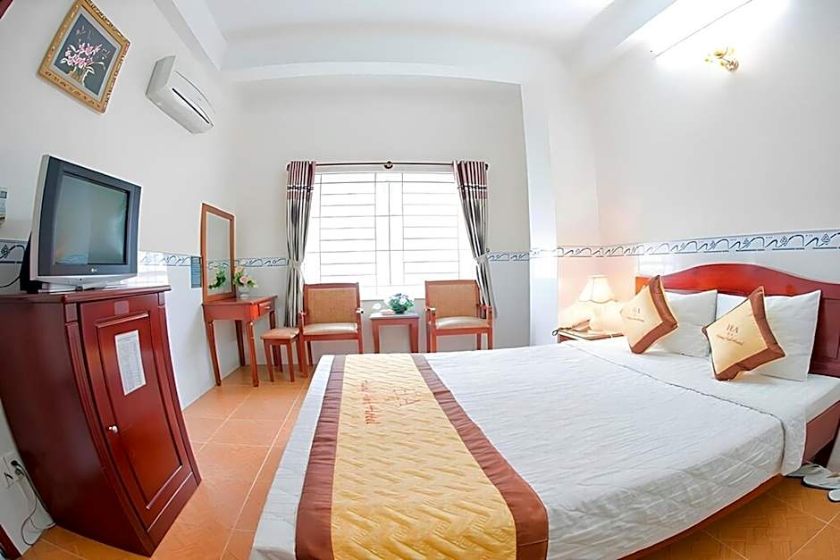 Hung Anh Hotel