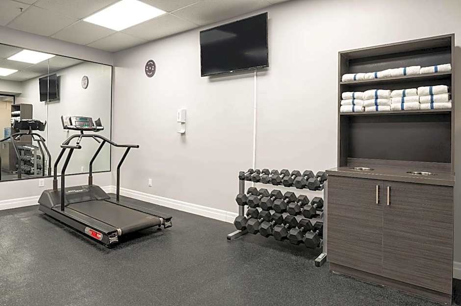 Comfort Inn & Suites