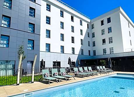 Holiday Inn Dijon Sud Longvic By IHG