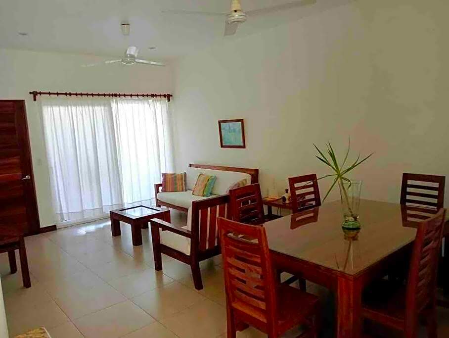 Apartment Tortugas- rooms with AC, and great pool at 5 min to Carrizalillo beach and restaurants of Benito Juarez Bulevard