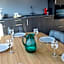 Akureyri Lux Apartments with hot tub access