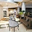 Plaza Real Suites Hotel