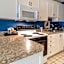 Oceanfront Litchfield Inn
