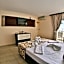 Jijo's Hotel