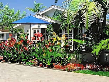 Marina Beach Motel