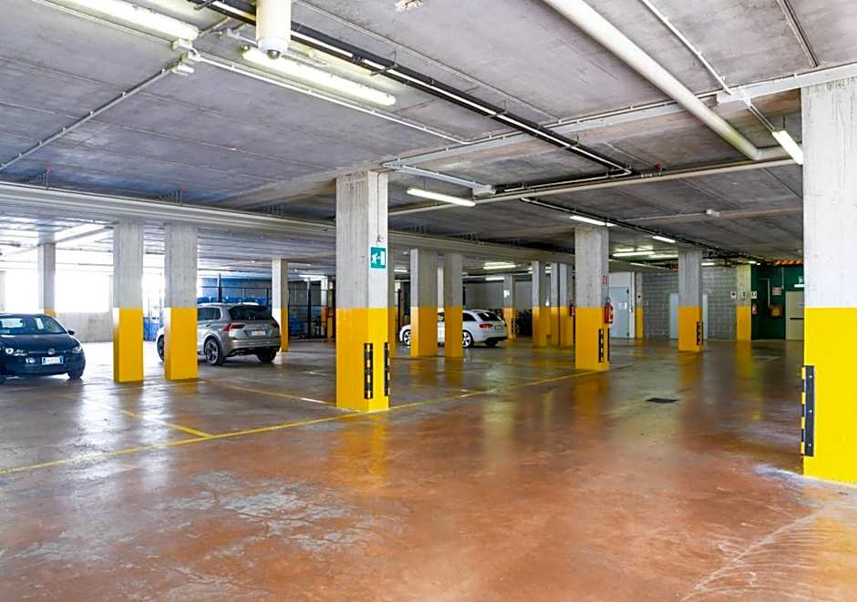 Hotel Parchi Del Garda