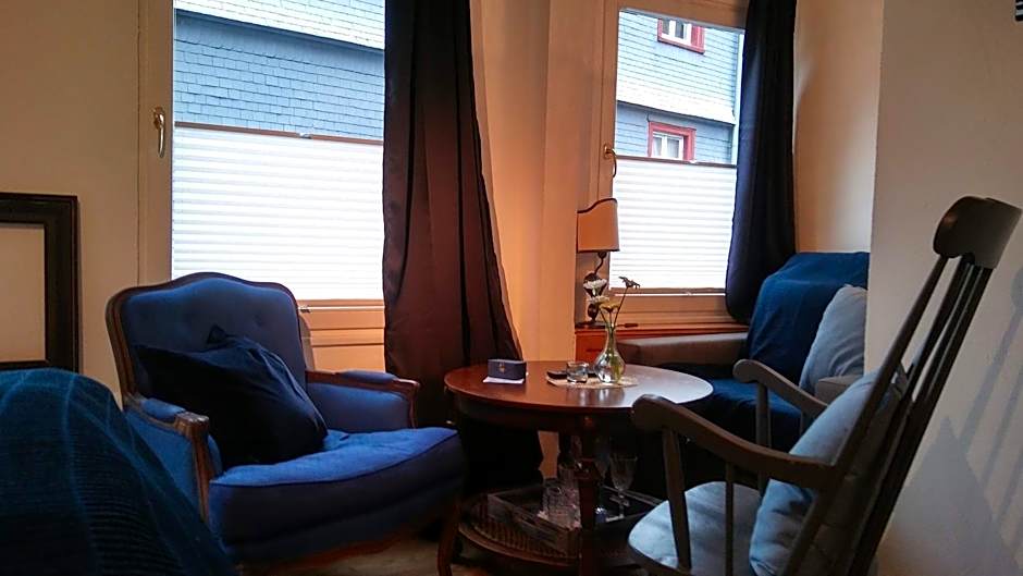 HIER & JETZT in Monschau City