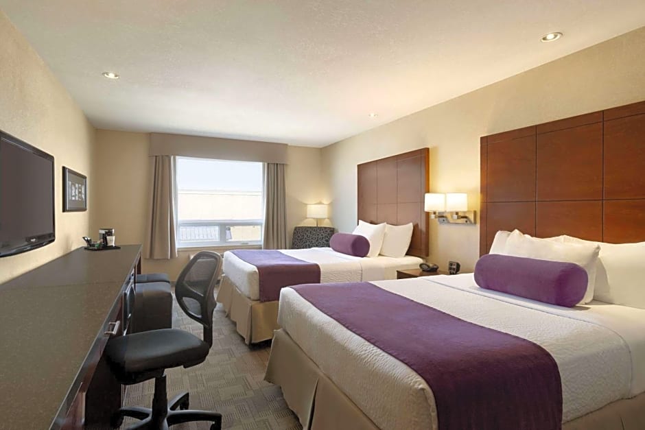 Days Inn by Wyndham Regina Airport West