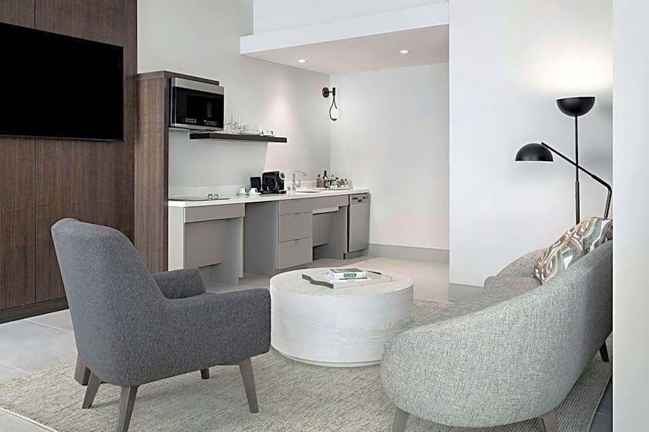 HALL Park Hotel, Autograph Collection