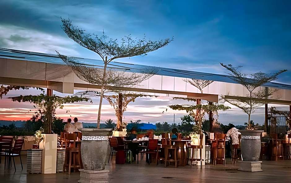 Nevada Ketapang Hotel