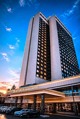 Astoria Grand Hotel