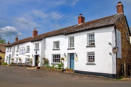 Rams Head Inn