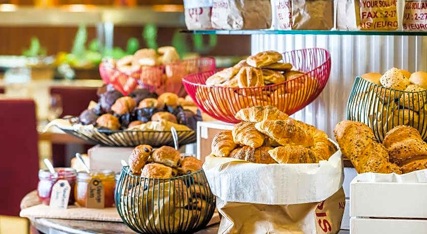 SAS Residence & Hotel, Dhahran - Formerly Radisson Blue