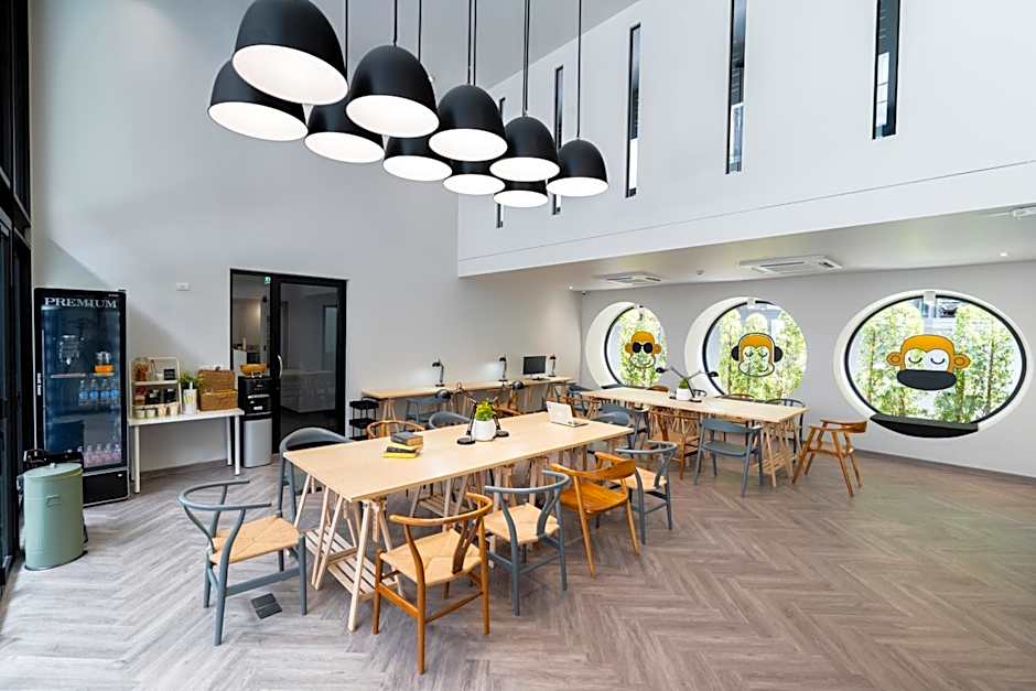 Blu Monkey Hub and Hotel Krabi Town