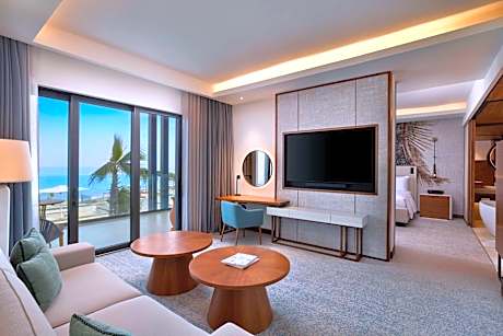 Junior King Suite with Private Pool and Ocean View