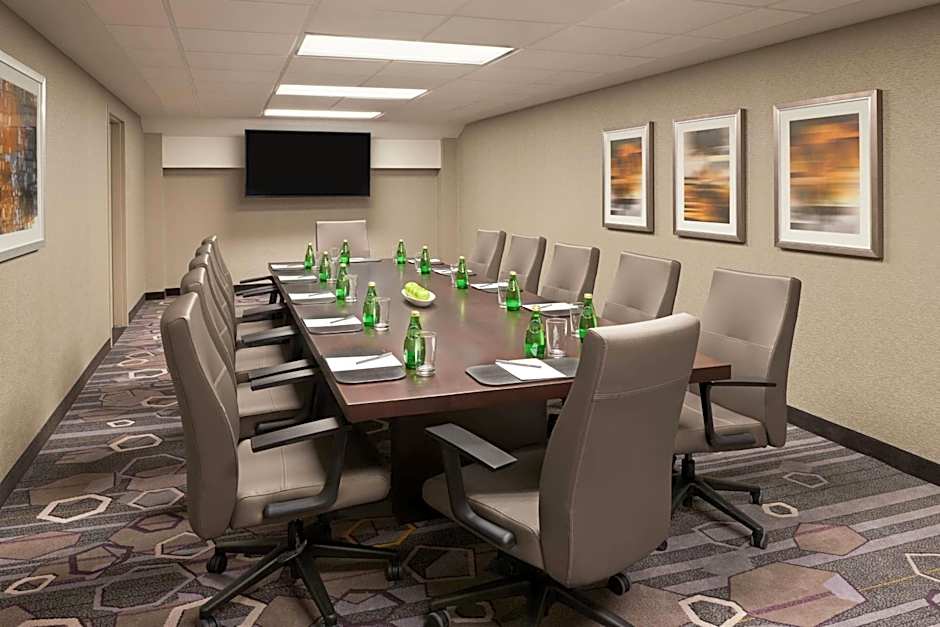 TownePlace Suites by Marriott Oshawa