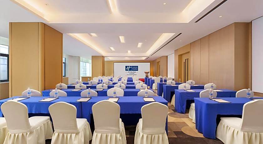 Holiday Inn Express Dalian City Center