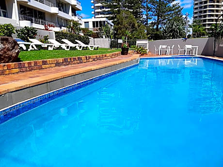 Surfers Chalet