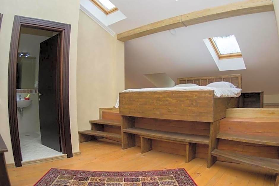 Hotel Regal 1880 - Boutique Hotel in Parcul Central Sinaia