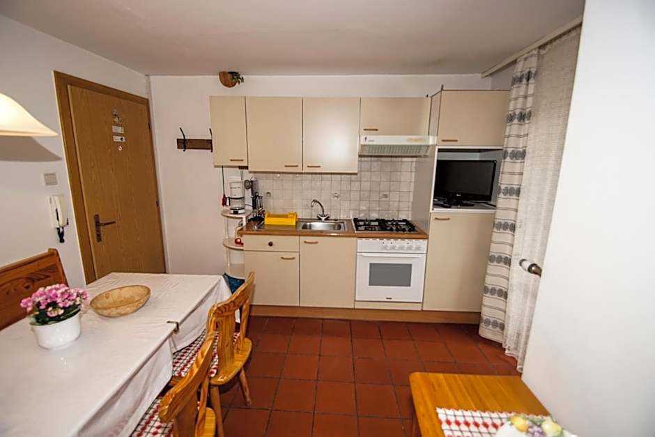 Apartments Heidenberger Delle Scuole