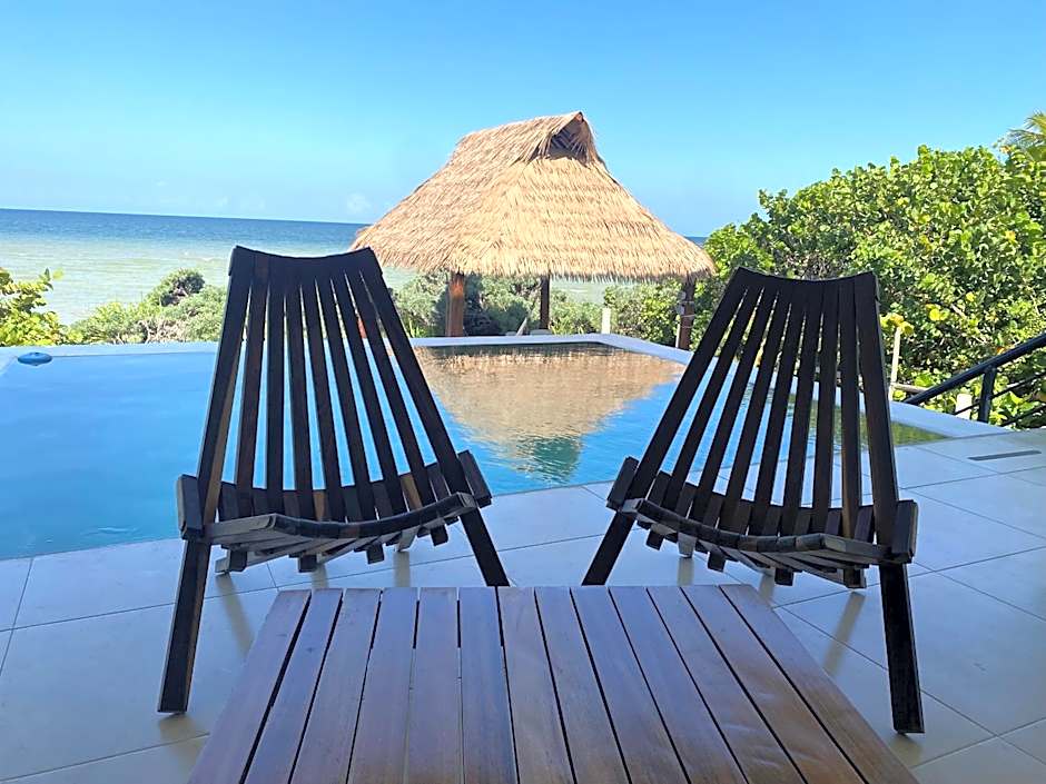 Escape to Paradise, Minimalist 4-BR Beachfront, 300 Mbps with amazing views