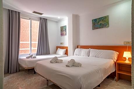 Classic Triple Room