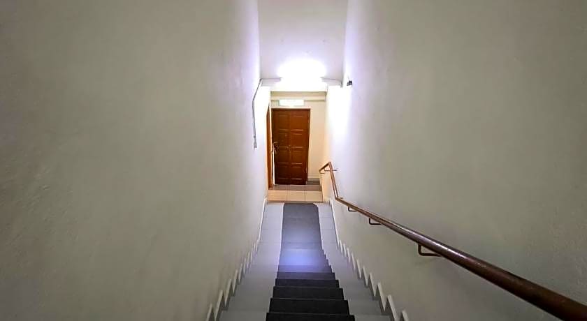 OYO 90895 Hotel Ikia