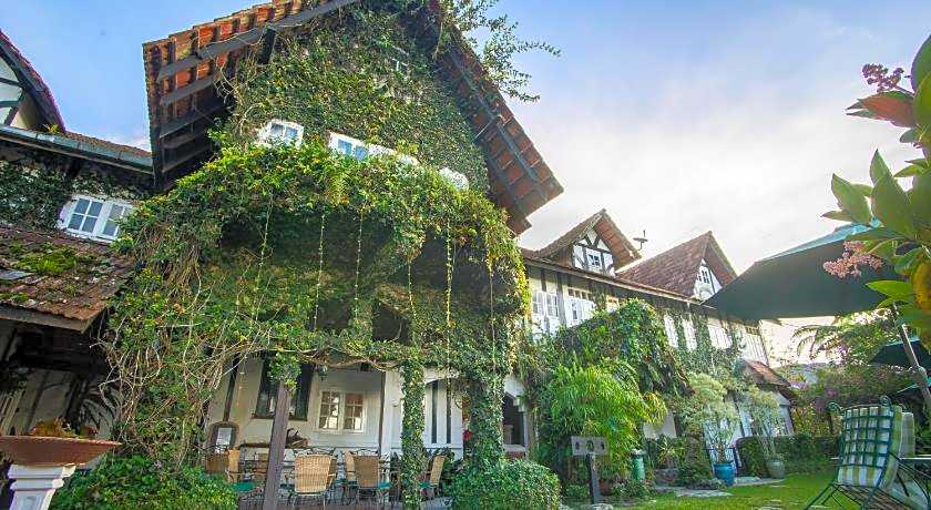 The Bala's Holiday Chalet