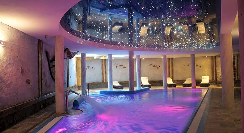 Hotel Krysztal Conference & Spa