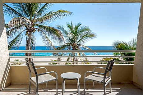 Superior Beach Front