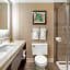 Best Western Plus Greenville I-385 Inn & Suites