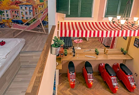 Studio Apartment Moto Design