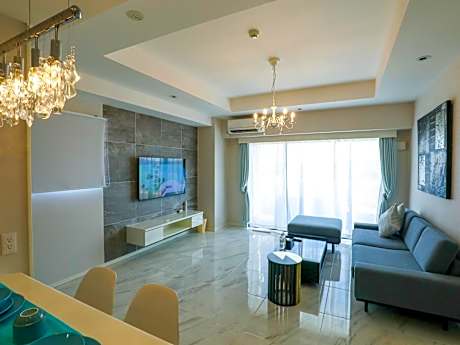 Hotel 385