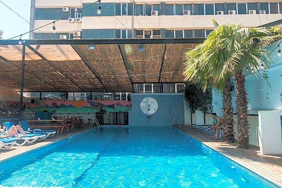 Hamra Urban Gardens