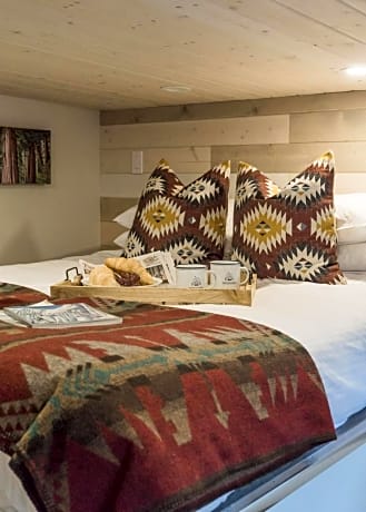 Tiny Home pet friendly