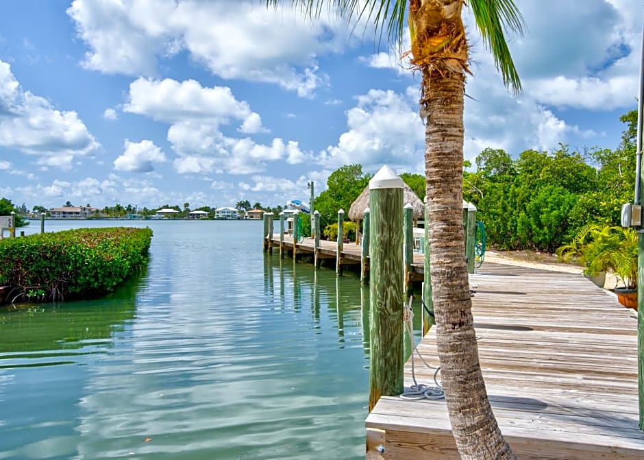 Bonefish Bay Motel & RV's