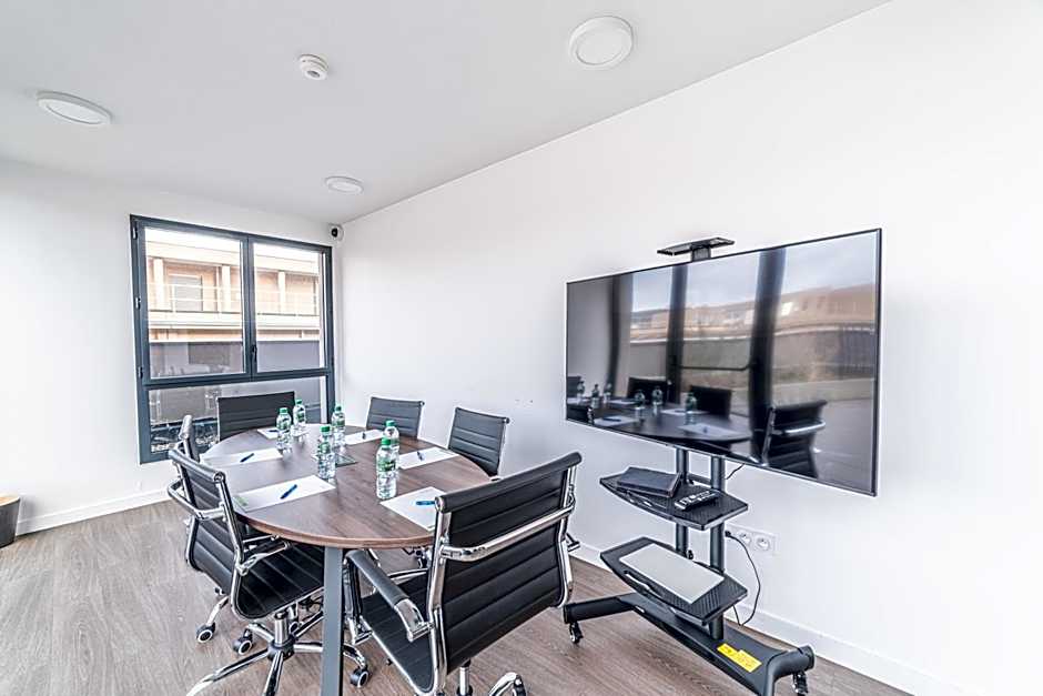 Break & Home Clermont-Ferrand - Les Carmes Dechaux Appart'Hôtel